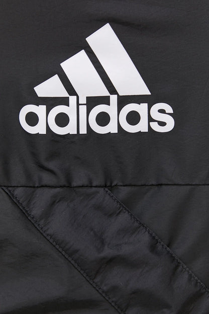 Adidas Striukė